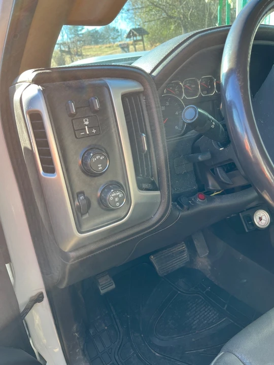 2018 GMC Sierra 4th Gen - Image 8 of 21