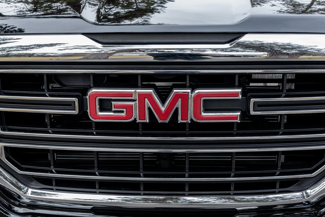 2018 GMC Sierra 3rd Gen - Image 15 of 31