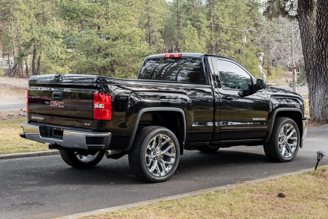 2018 GMC Sierra 3rd Gen - Image 9 of 31