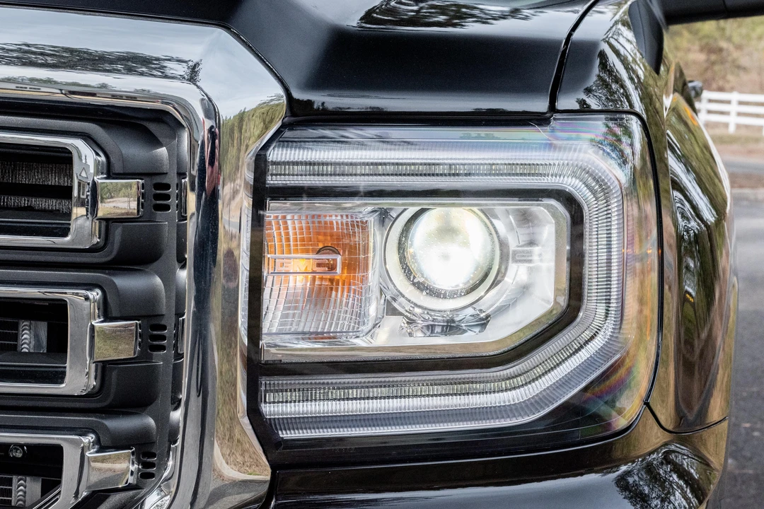2018 GMC Sierra 3rd Gen - Image 18 of 31