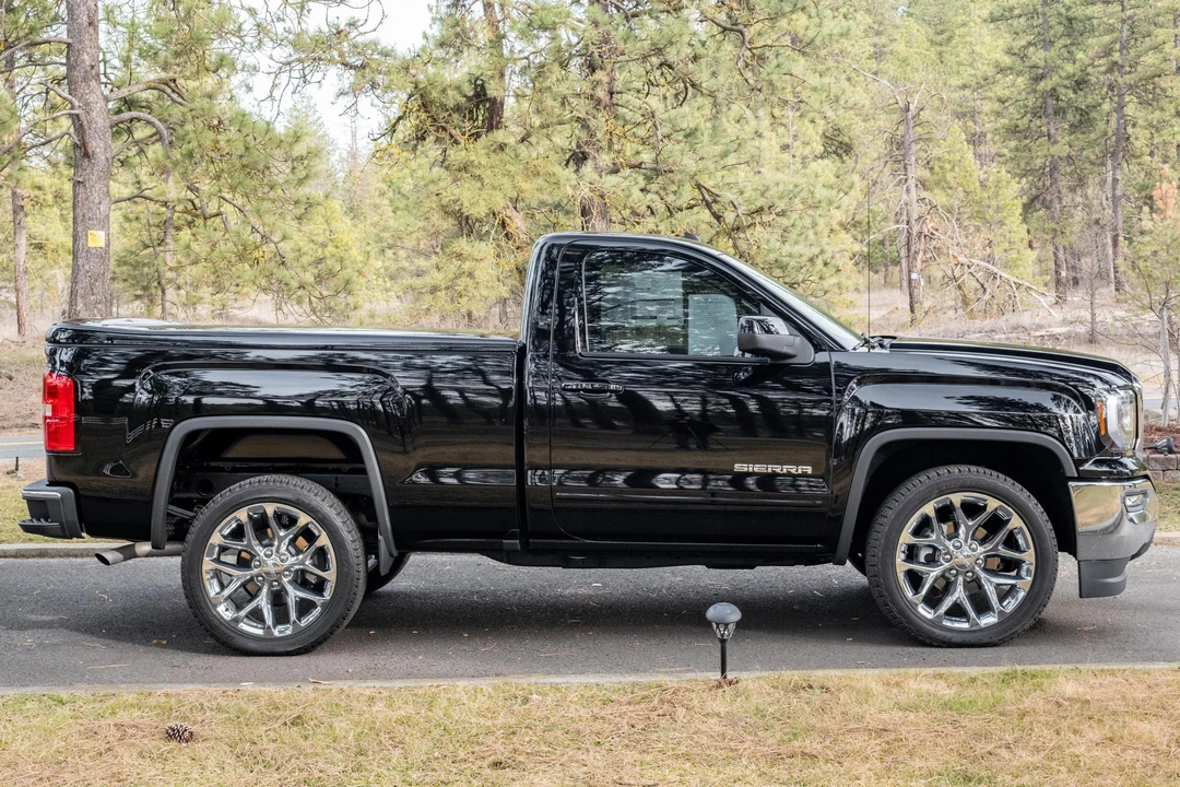 2018 GMC Sierra 3rd Gen - Image 3 of 31