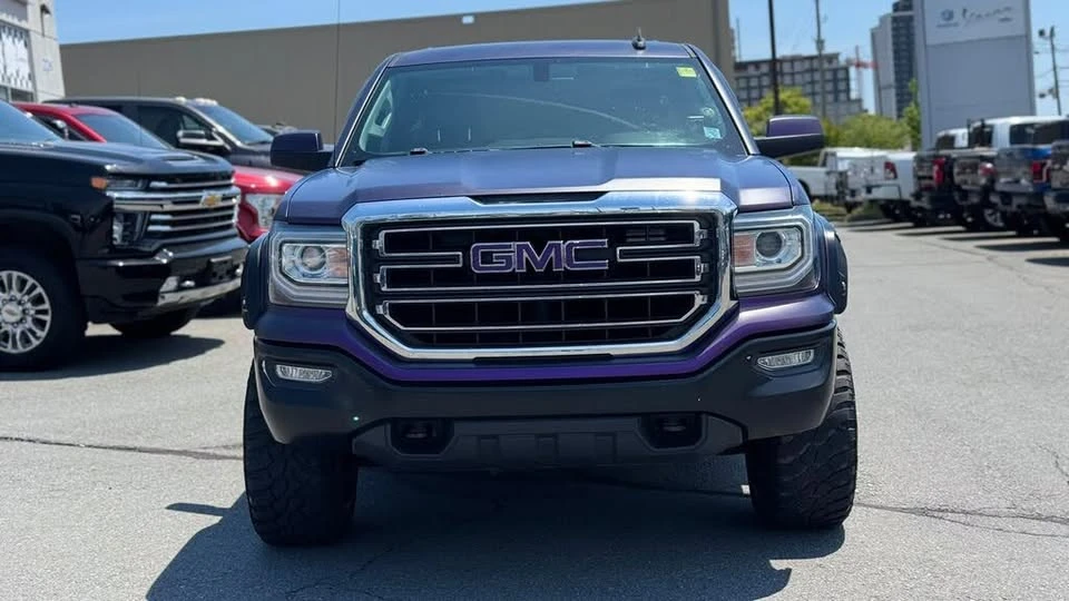 2018 GMC Sierra 4th Gen - Image 2 of 10