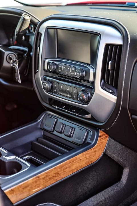 2018 GMC Sierra 4th Gen - Image 26 of 31