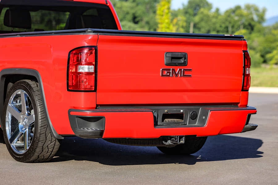 2018 GMC Sierra 4th Gen - Image 10 of 31