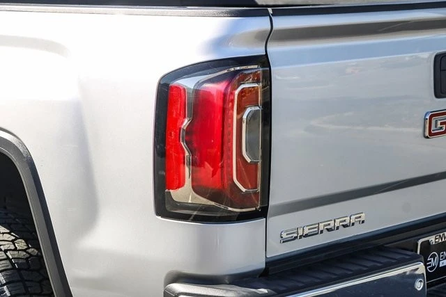 2018 GMC Sierra 4th Gen - Image 11 of 21