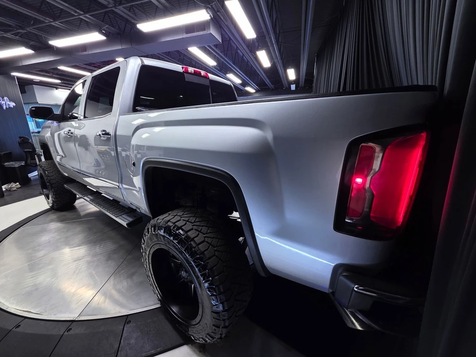 2018 GMC Sierra 4th Gen - Image 9 of 21