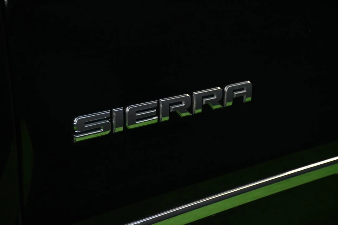 2018 GMC Sierra 4th Gen - Image 10 of 21