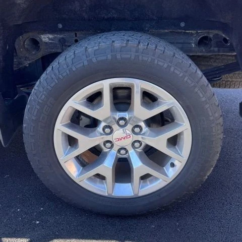 2018 GMC Sierra 4th Gen - Image 7 of 15