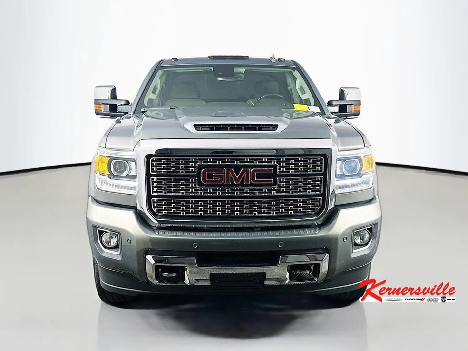 2018 GMC Sierra Heavy Duty 4th Gen - Image 2 of 12