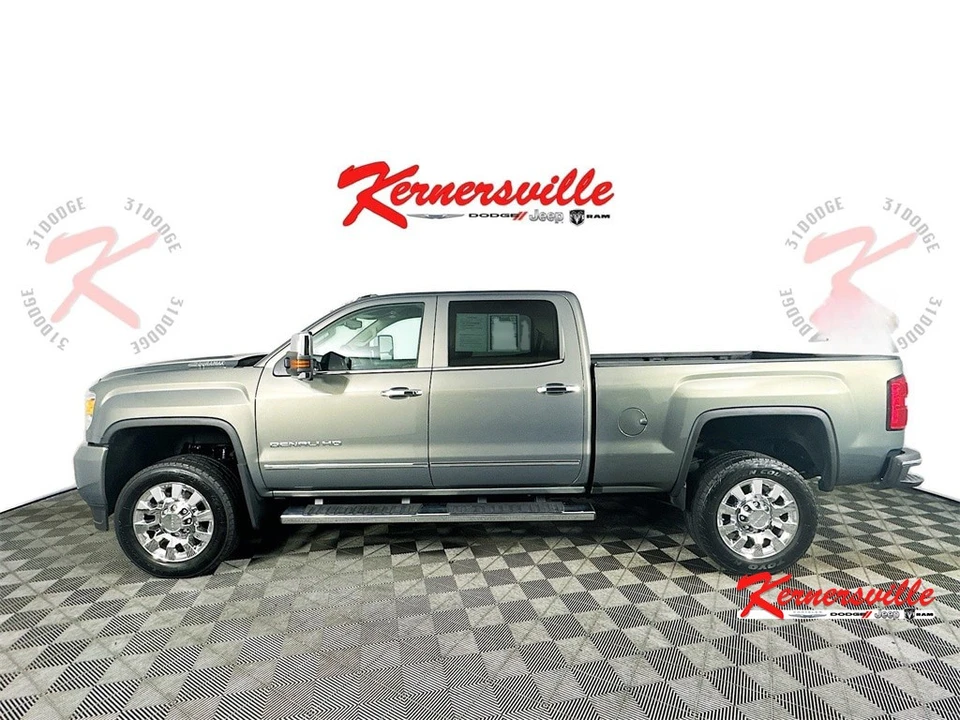 2018 GMC Sierra Heavy Duty 4th Gen - Image 4 of 12