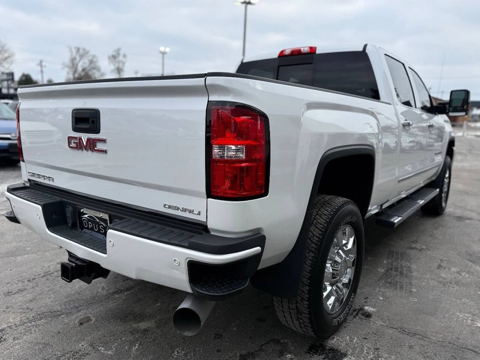 2018 GMC Sierra 3rd Gen - Image 5 of 21