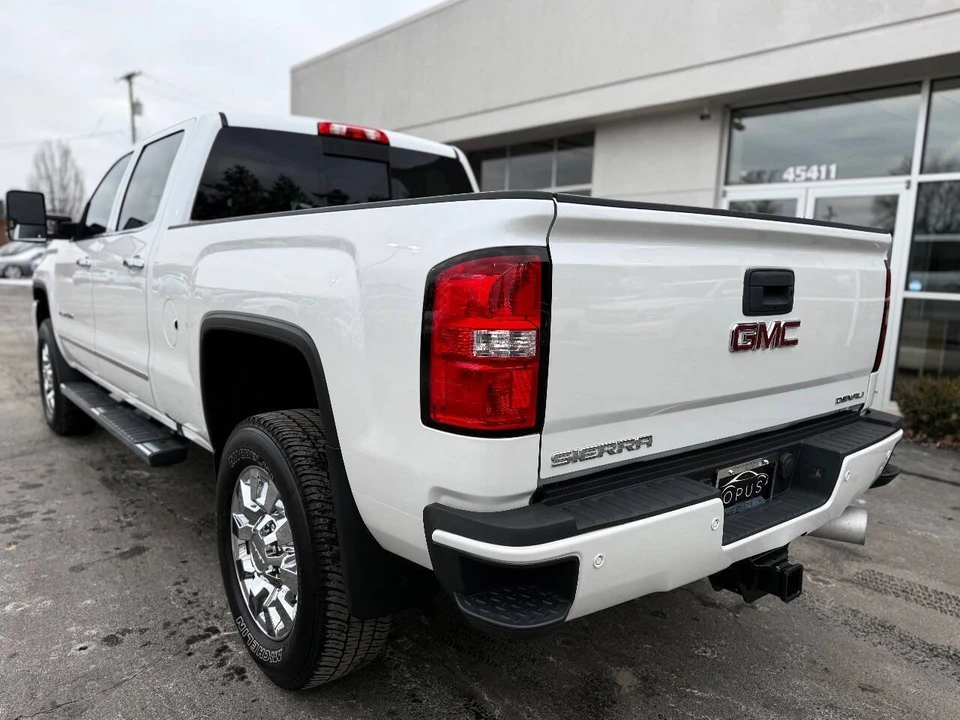 2018 GMC Sierra 3rd Gen - Image 3 of 21