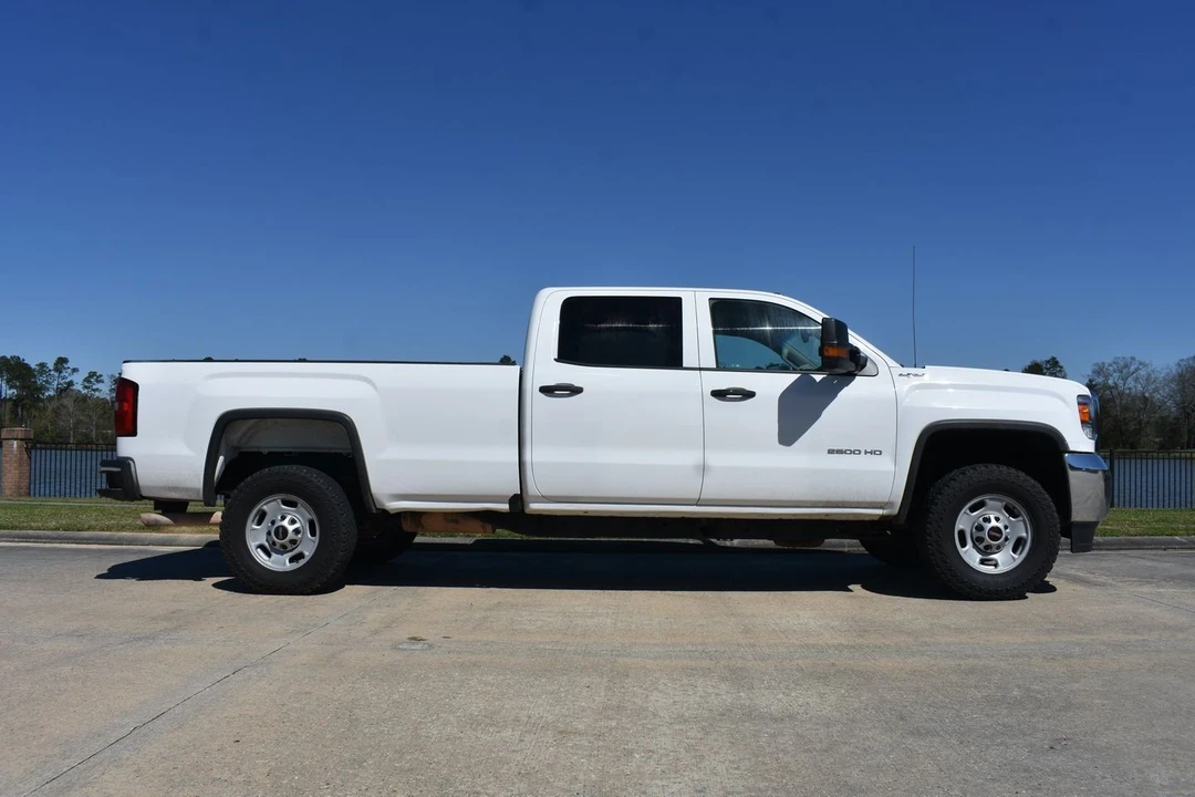 2018 GMC Sierra Heavy Duty 4th Gen - Image 3 of 20