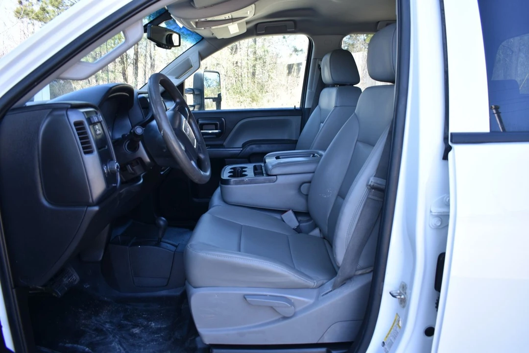 2018 GMC Sierra Heavy Duty 4th Gen - Image 10 of 20