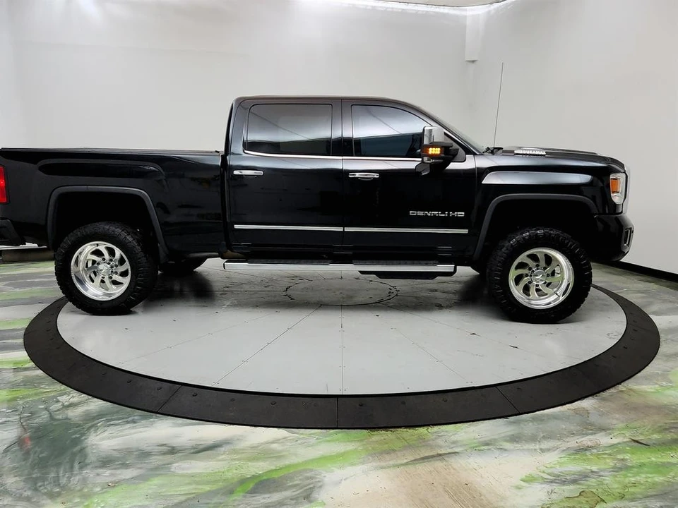 2018 GMC Sierra Heavy Duty 4th Gen - Image 4 of 21