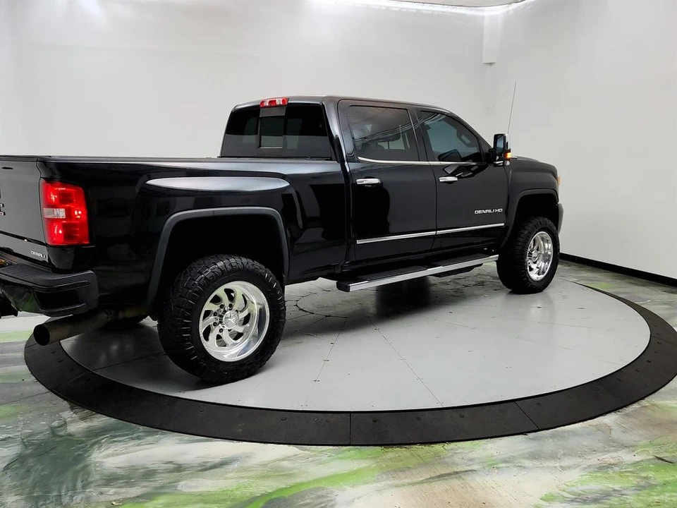 2018 GMC Sierra Heavy Duty 4th Gen - Image 5 of 21