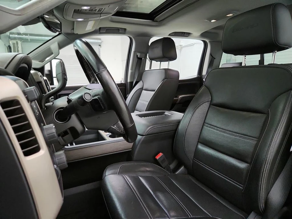 2018 GMC Sierra Heavy Duty 4th Gen - Image 14 of 21
