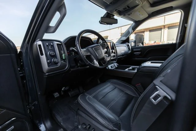 2018 GMC Sierra Heavy Duty 4th Gen - Image 16 of 21