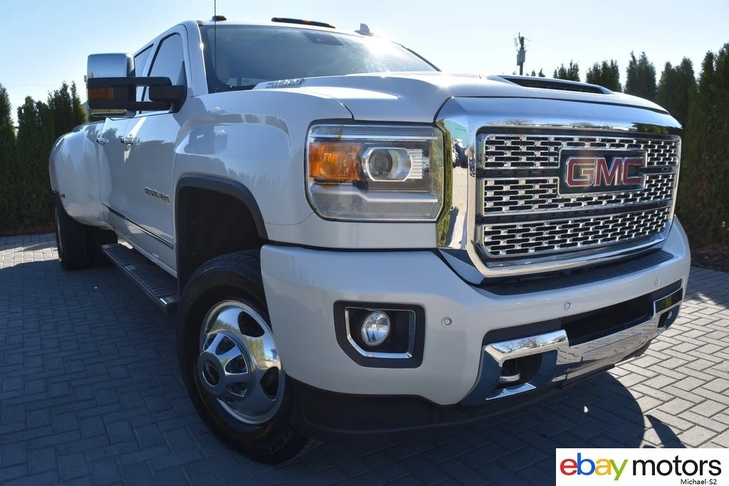 2018 GMC Sierra Heavy Duty 4th Gen - Image 2 of 21