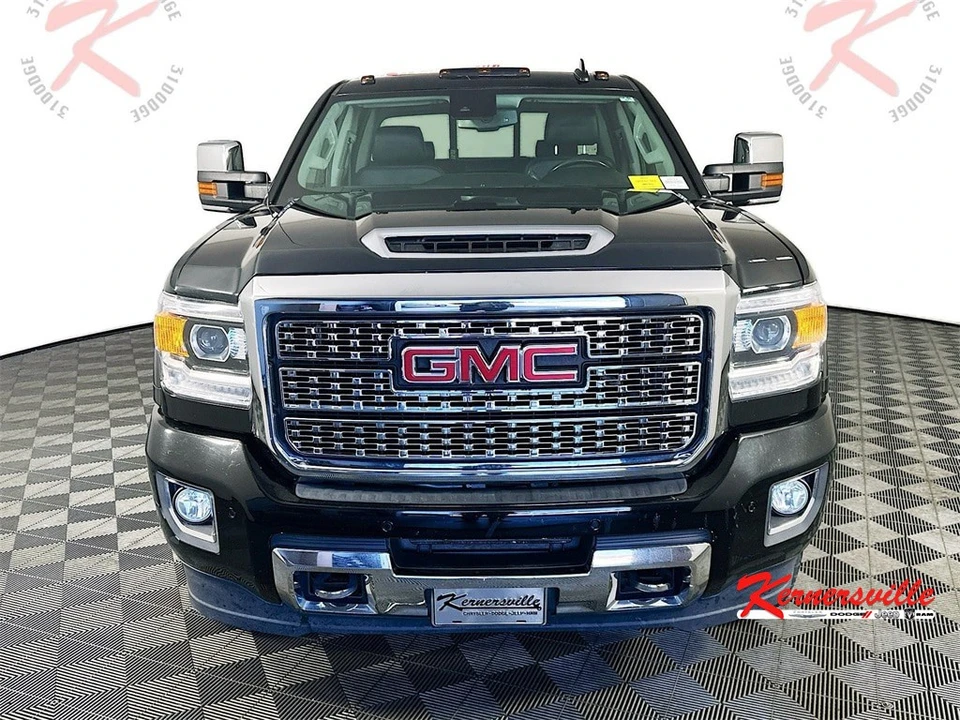 2018 GMC Sierra Heavy Duty 4th Gen - Image 2 of 12
