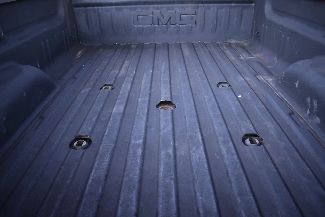 2018 GMC Sierra Heavy Duty 3rd Gen - Image 9 of 12