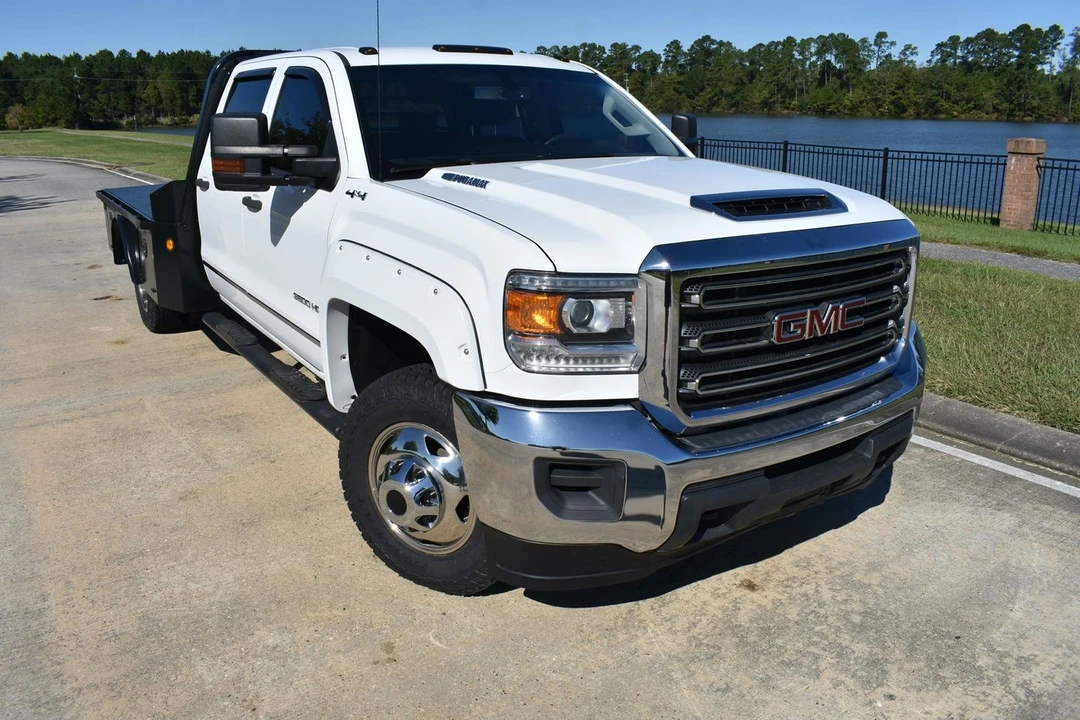2018 GMC Sierra Heavy Duty 4th Gen - Image 10 of 12