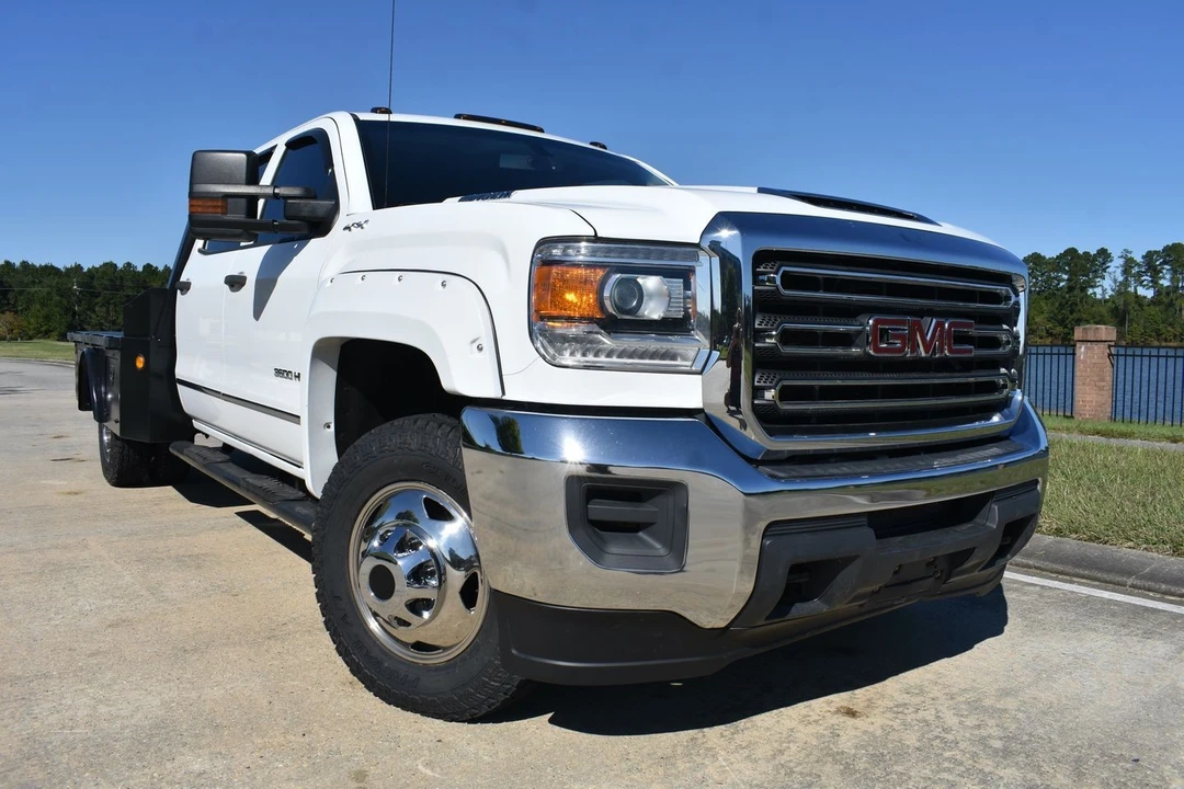 2018 GMC Sierra Heavy Duty 4th Gen - Image 11 of 12