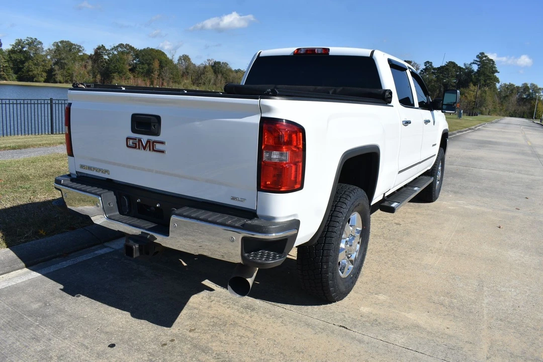 2018 GMC Sierra Heavy Duty 3rd Gen - Image 4 of 21