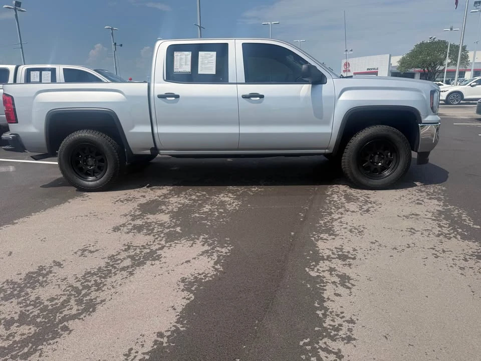 2018 GMC Sierra 4th Gen - Image 5 of 9