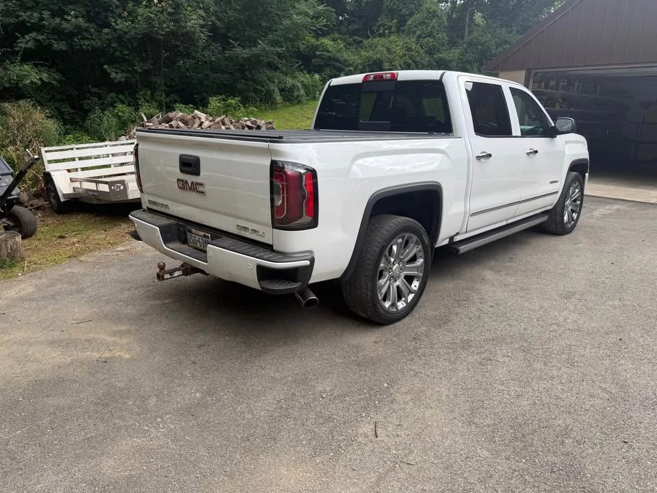 2018 GMC Sierra 4th Gen - Image 4 of 10