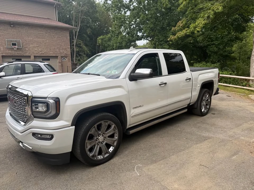 2018 GMC Sierra 4th Gen - Image 2 of 10