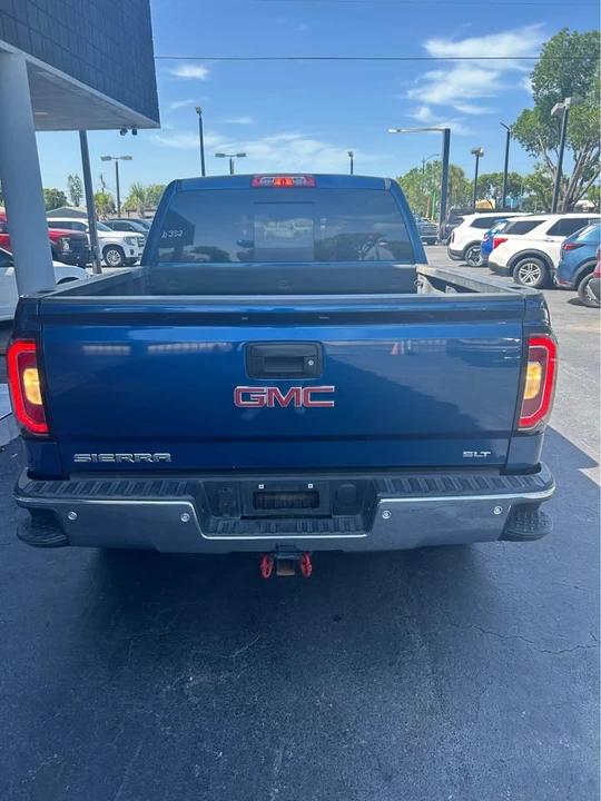 2018 GMC Sierra 4th Gen - Image 9 of 12