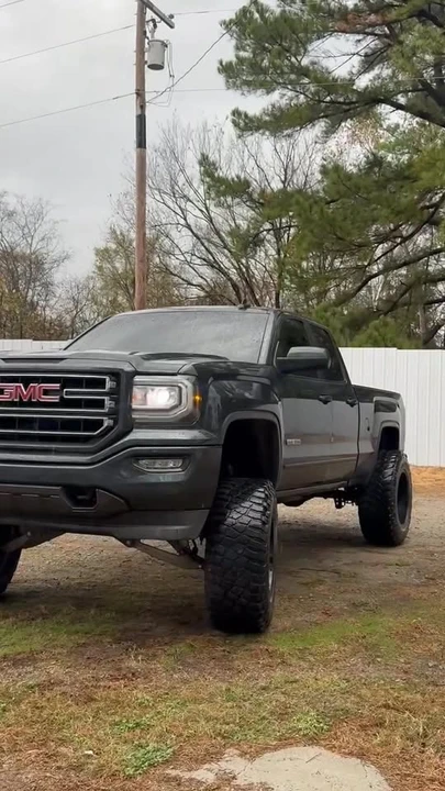 2018 GMC Sierra 4th Gen - Image 15 of 15