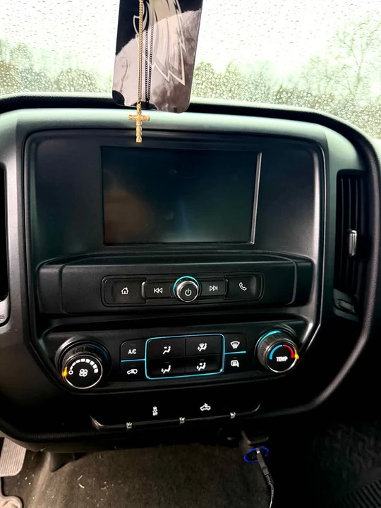 2018 GMC Sierra 4th Gen - Image 2 of 15