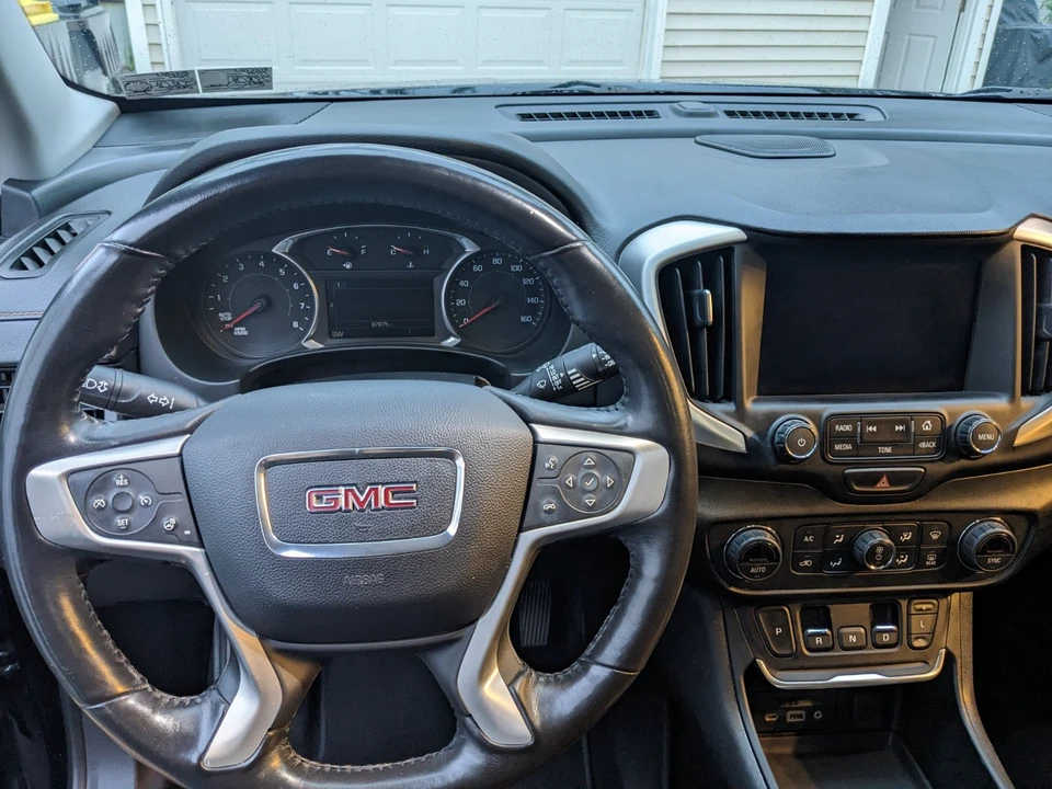 2018 GMC Terrain - Image 11 of 20