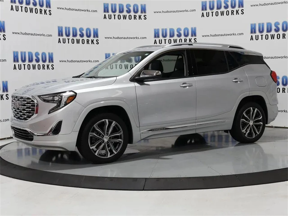 2018 GMC Terrain - Image 2 of 31