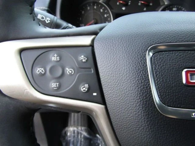 2018 GMC Terrain - Image 15 of 21