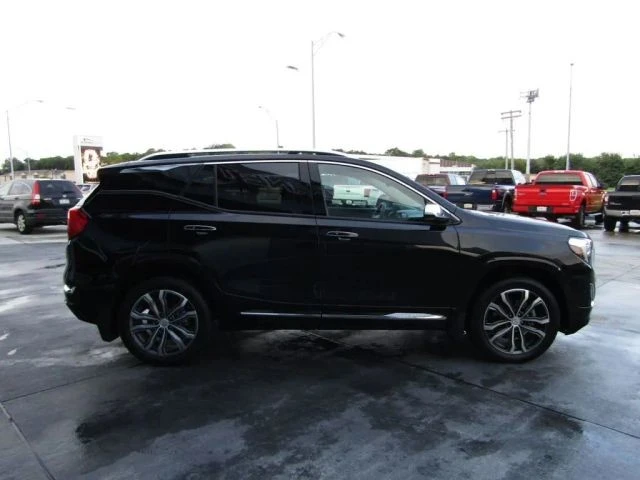 2018 GMC Terrain - Image 7 of 12