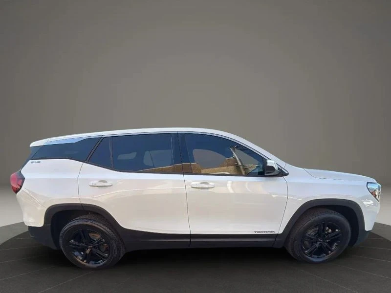 2018 GMC Terrain - Image 4 of 12