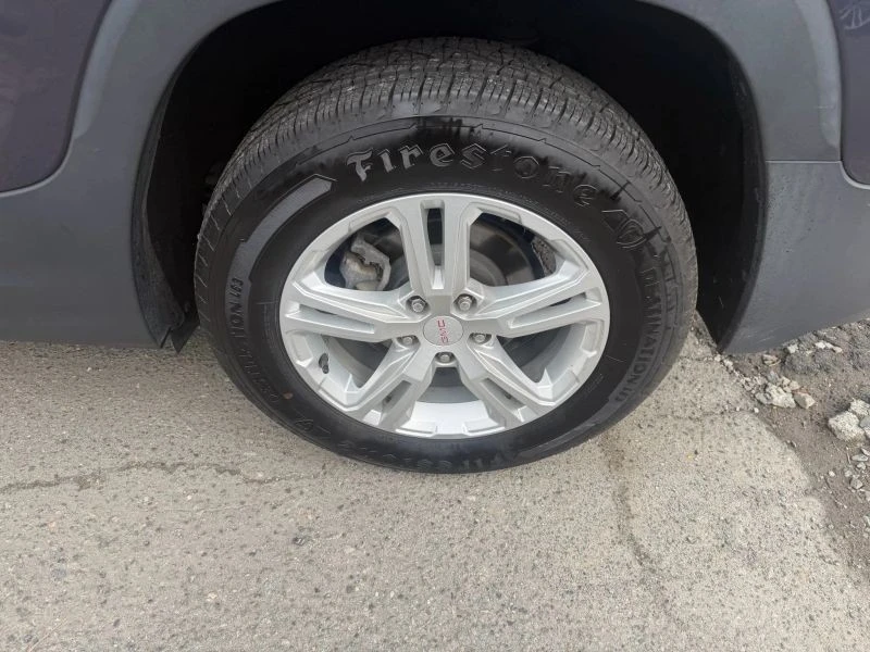 2018 GMC Terrain - Image 9 of 12