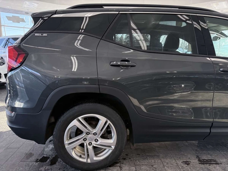 2018 GMC Terrain - Image 6 of 12