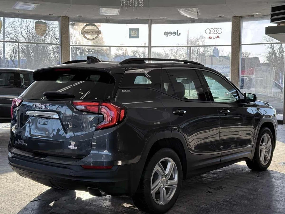 2018 GMC Terrain - Image 7 of 12