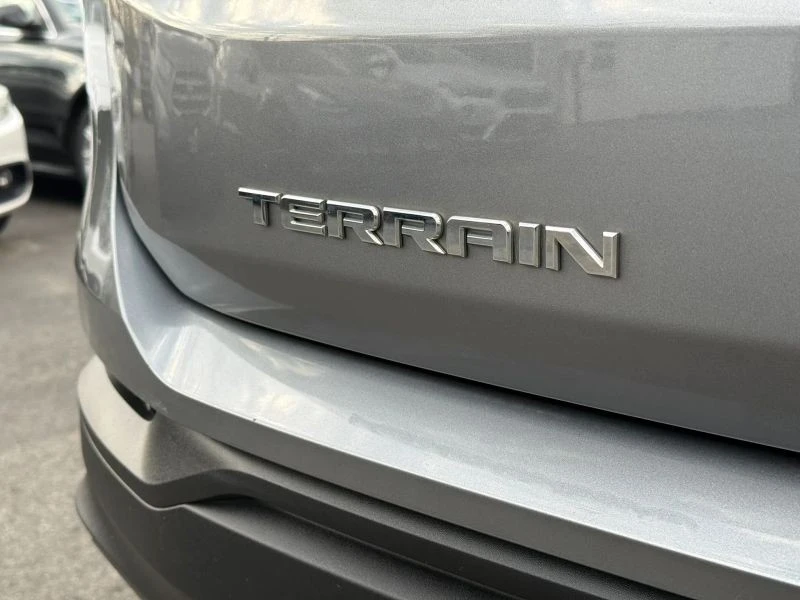2018 GMC Terrain - Image 7 of 12