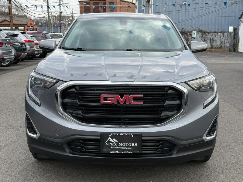 2018 GMC Terrain - Image 2 of 12