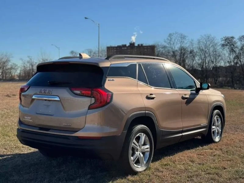 2018 GMC Terrain - Image 6 of 12