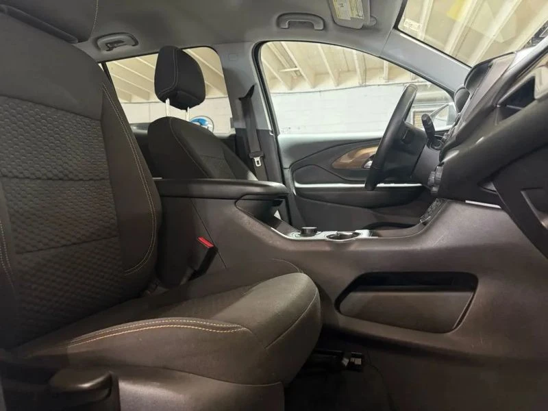 2018 GMC Terrain - Image 10 of 12