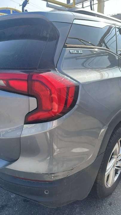 2018 GMC Terrain - Image 3 of 21