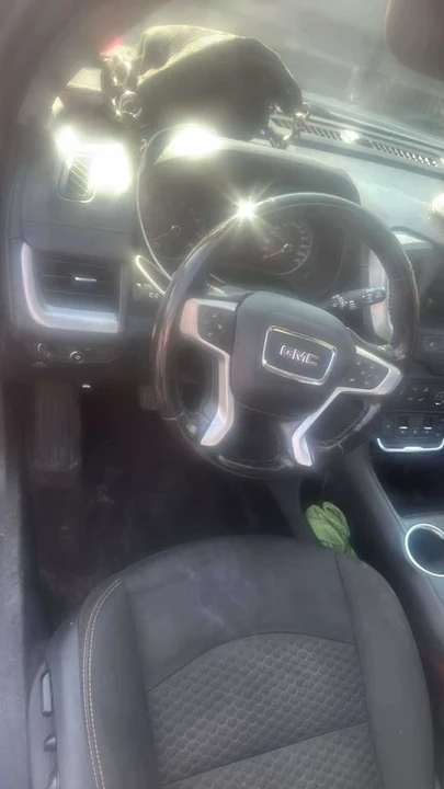 2018 GMC Terrain - Image 19 of 21