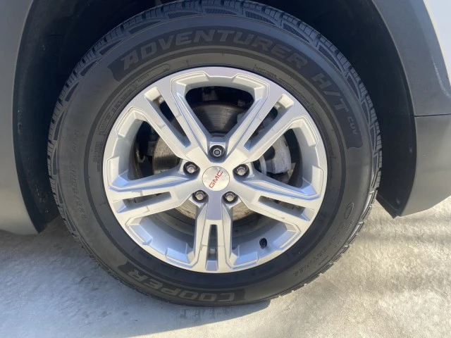 2018 GMC Terrain - Image 20 of 21