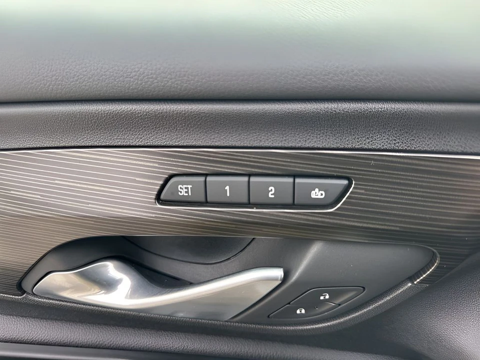 2018 GMC Terrain - Image 11 of 12
